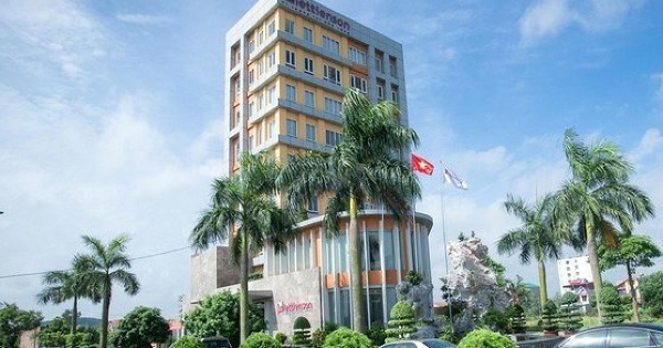 Công ty xăng dầu có nguy cơ hủy niêm yết, lãnh đạo muốn bán hơn 26% cổ phần