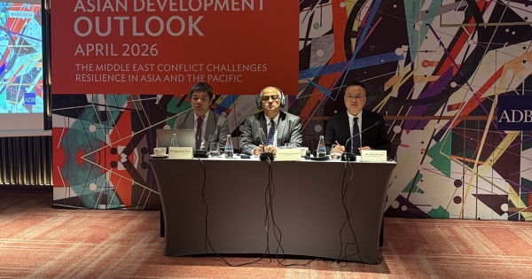 ADB: Giá dầu tăng, VND mất giá gây áp lực lạm phát, CPI có thể tăng 4% trong năm 2026