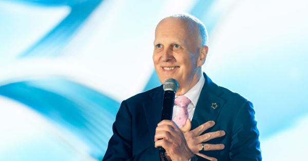 Chủ tịch PVI: Dưới góc độ đánh giá độc lập, tôi không khuyến nghị việc HDI mua thêm cổ phiếu PVI ở mức giá 293.000 đồng