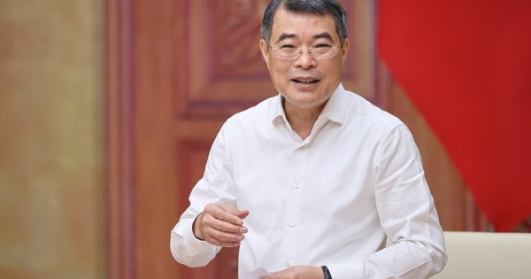 Thủ tướng yêu cầu tham mưu sắp xếp thôn, tổ dân phố trong cả nước