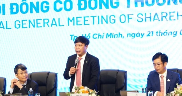 ĐHĐCĐ PVTrans: Phát triển đội tàu lên 100 chiếc, hiện còn 3 tàu trong eo biển Hormuz
