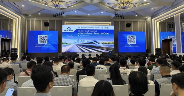 Chủ tịch Trần Đình Long gửi thông điệp 'tin tưởng và đồng hành' tới 300.000 cổ đông Hoà Phát, hứa duy trì cổ tức tới 2030