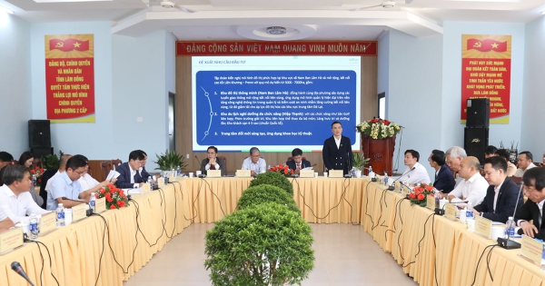 Cựu diễn viên Chi Bảo xuất hiện tại Novaland với vai trò Phó Tổng Giám đốc Phát triển Đầu tư