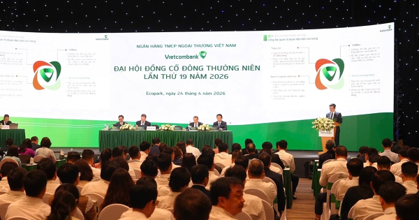 [LIVE] ĐHĐCĐ Vietcombank: Đặt kế hoạch tăng vốn điều lệ lên 94.000 tỷ đồng, lợi nhuận tăng 5% trong năm 2026