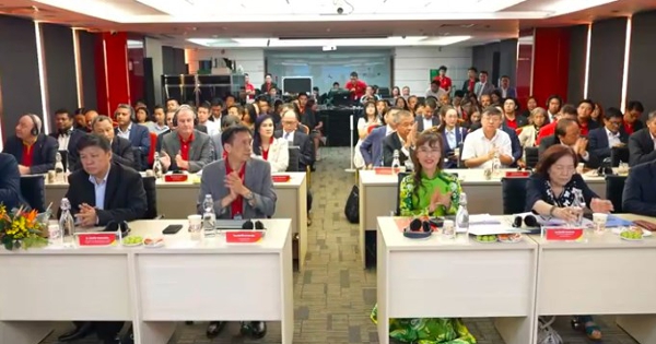 Tỷ phú Nguyễn Thị Phương Thảo: Vietjet sẽ nhận 600 tàu bay đến năm 2035, có tháng nhận tới 22 chiếc