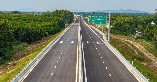 Đại hội cổ đông Đèo Cả (HHV) bất thành
