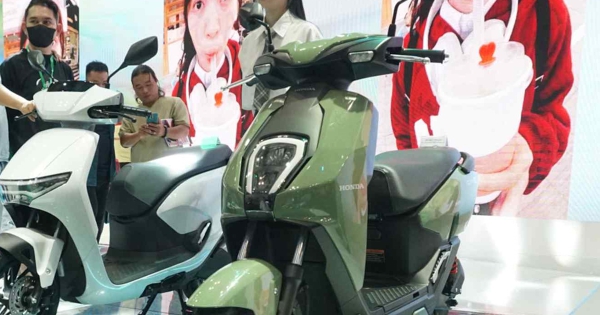 Báo Nhật: Do quá tự tin khiến Honda phải chật vật giành lại thị phần xe máy điện tại Việt Nam