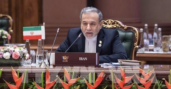 Iran bất ngờ 'mở cửa' đàm phán với Mỹ