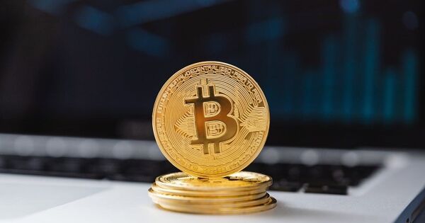 Bitcoin có thể thay thế vai trò của vàng trong thập kỷ tới?