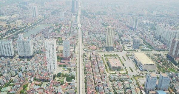 Đối mặt với áp lực gia tăng của bảng giá đất mới