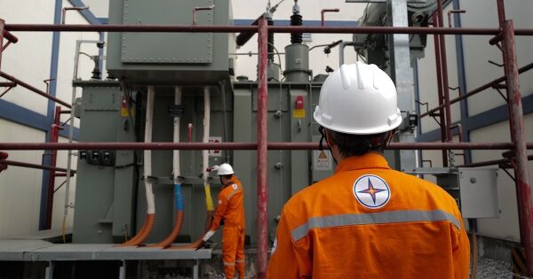 Giá bán lẻ điện sinh hoạt dự kiến cao nhất gần 3.800 đồng một kWh