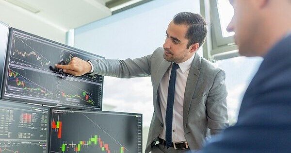 Khối ngoại bán ròng 7 phiên liên tiếp