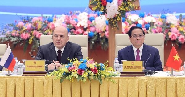 Việt Nam muốn Nga hợp tác tạo đột phá trong khai thác dầu khí, điện hạt nhân