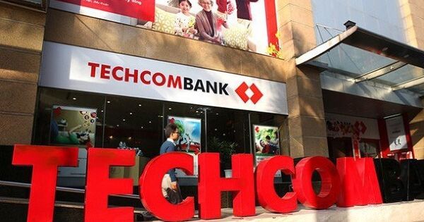 Techcombank đã hoàn tất chi trả 1.800 tỷ cho Manulife, sẽ tham gia sâu hơn vào mảng bảo hiểm