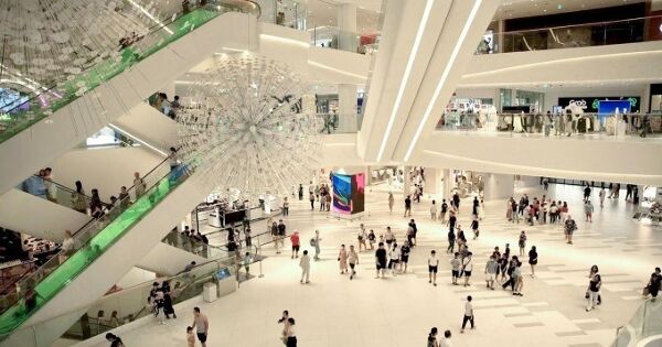 Giá thuê mặt bằng bán lẻ trung tâm Hà Nội tăng 16%