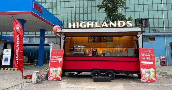 Highlands Coffee mở hàng loạt cabin mini cạnh các cây xăng