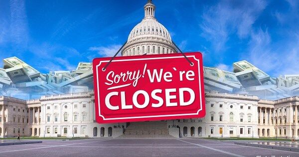 750.000 nhân viên liên bang phải nghỉ việc nếu chính phủ Mỹ đóng cửa