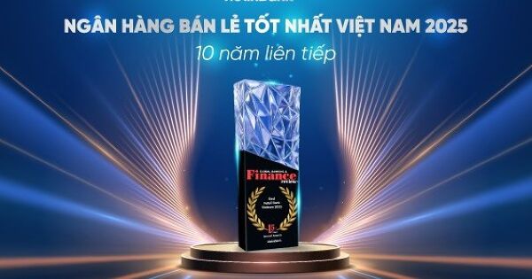 VietinBank 10 năm liên tiếp giữ vững danh hiệu 'Ngân hàng bán lẻ tốt nhất Việt Nam'