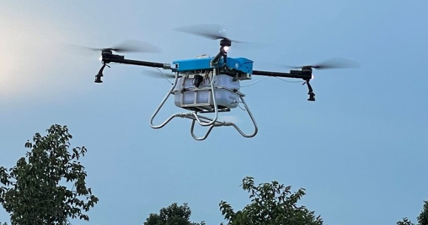 CEO FPT và VinaCapital lập liên minh drone khai thác 'nền kinh tế tầm thấp'