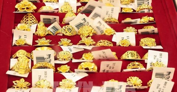 Thị trường vàng cần 'độ trễ' chính sách