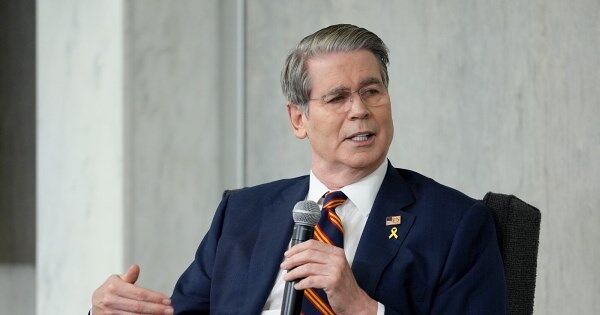 Bộ trưởng Mỹ muốn hoà hoãn thương mại với Trung Quốc