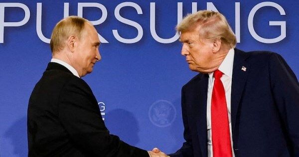 Ông Trump và ông Putin điện đàm, thống nhất sẽ gặp mặt tại Hungary