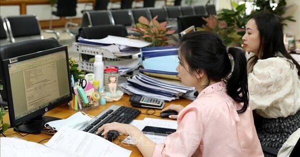 Thu ngân sách nhà nước vượt dự toán, đạt hơn 2 triệu tỷ đồng