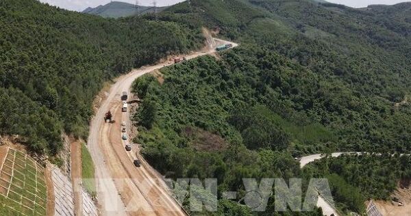 Triển khai đầu tư xây dựng đường bộ cao tốc Quy Nhơn - Pleiku