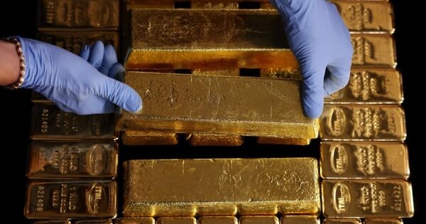 Giá vàng hôm nay 22/10: Vàng SJC, vàng nhẫn lao dốc hơn 7 triệu đồng/lượng