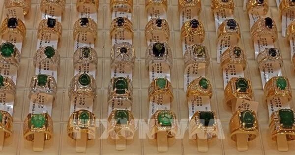 Cần thận trọng khi mua, bán vàng trao tay không qua cơ sở kinh doanh