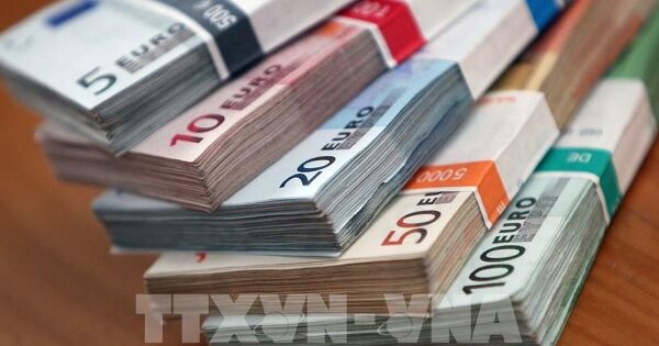 Nhiều quốc gia EU trì hoãn minh bạch về tiền lương