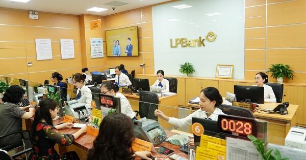Lãi suất tiết kiệm tại LPBank cao nhất 5,6%/năm