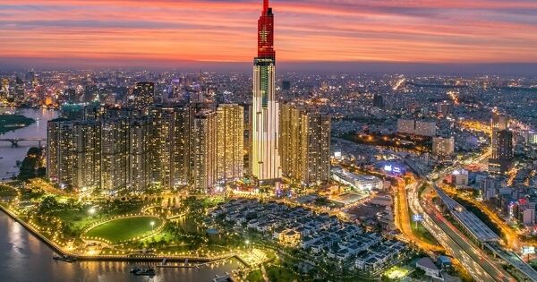 UOB nâng dự báo tăng trưởng GDP Việt Nam năm 2025 lên 7,7%