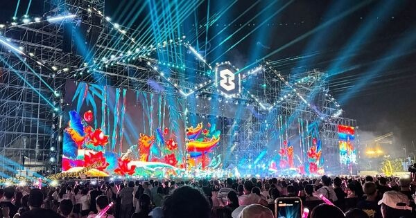 Hơn cả những concert cháy vé, dòng tiền tỷ đô đang chảy vào ngành giải trí Việt thế nào?