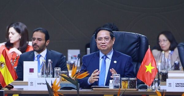 Thủ tướng đề xuất ba bảo đảm chiến lược để thúc đẩy tăng trưởng tại G20