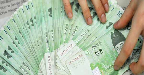 Đồng won chịu áp lực do làn sóng đầu tư ra nước ngoài gia tăng