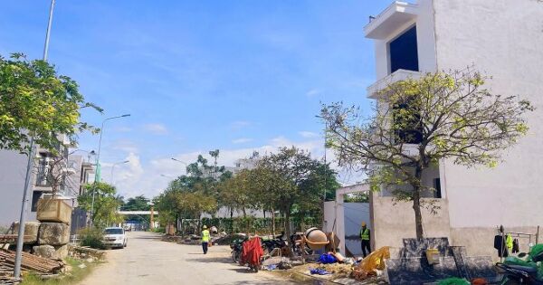 Hàng trăm dự án tại TP HCM chờ định giá đất