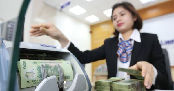 Áp lực nợ xấu ngân hàng có tín hiệu giảm dần