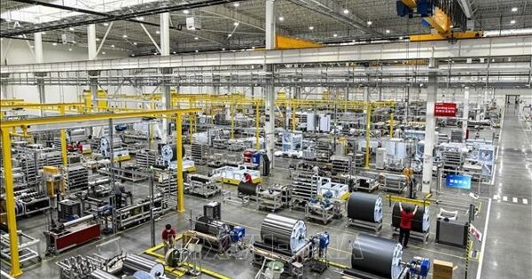 Vốn ngoại dịch chuyển vào công nghệ cao tại Trung Quốc