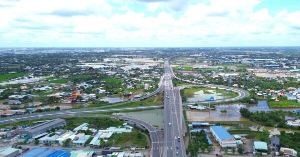 Giải ngân đầu tư công 10 tháng đạt hơn 51% kế hoạch, Bộ Tài chính yêu cầu tăng tốc