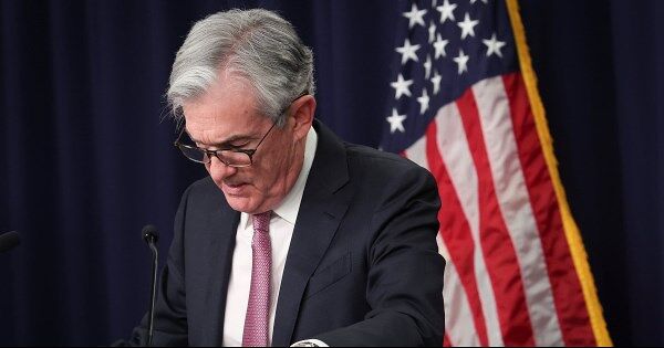 Lãi suất giảm mạnh dù Mỹ chưa suy thoái, Fed có nguy cơ lặp lại sai lầm thập niên 1960