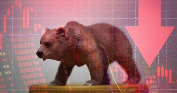 SGI Capital: Lãi suất cao kéo dài có thể buộc nhà đầu tư bán bớt cổ phiếu