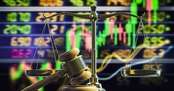 UBCK 'tuýt còi' ba doanh nghiệp vì loạt vi phạm công bố thông tin