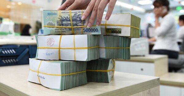 LPBank tiếp tục nâng mạnh lãi suất tiền gửi trong tháng 12