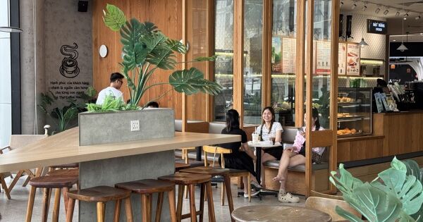 Năm thanh lọc 2025: Ngành F&B vỡ mộng siêu lợi nhuận và làn sóng rời đi chưa từng có