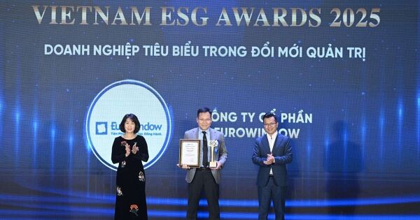 Eurowindow được vinh danh tại giải thưởng ESG Award 2025