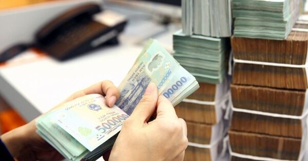 Lần đầu ngành thuế thu ngân sách vượt 2 triệu tỷ đồng