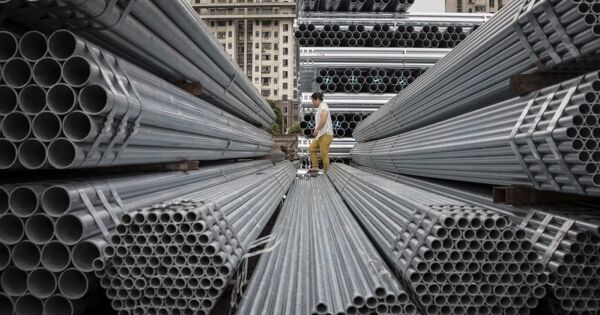 Nhật Bản: Giấy phép xuất khẩu khó hạn chế thép dư thừa của Trung Quốc