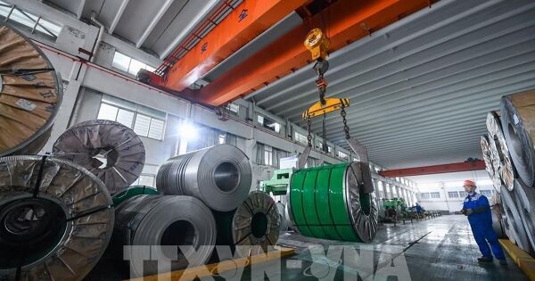 Trung Quốc tiếp tục chính sách tài khóa mở rộng trong năm 2026
