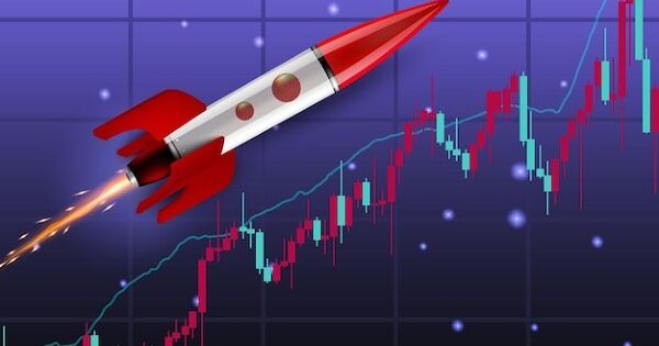 Top 10 cổ phiếu tăng mạnh nhất HOSE năm 2025: Cao nhất đạt 800%, họ Vin và Gelex chiếm sóng